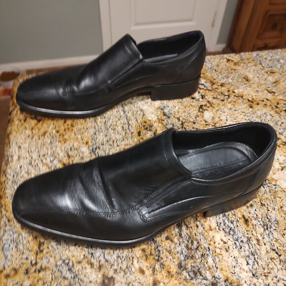 Ecco Men\'s Tray Tech Slip On Dress Shoes Black Leather Shoes Size US 12-12.5